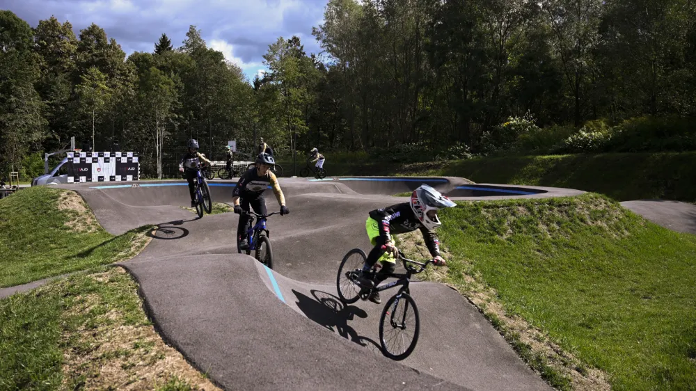 - kolesarski poligon -- 21.09.2022 – Evropski teden mobilnosti - Cesta v Gorice – novi KoloPark in park z otroškimi igrišči v Ljubljani //FOTO: Nik Erik Neubauer