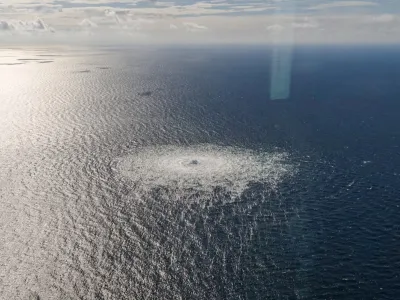 Gas leak at Nord Stream 2 as seen from the Danish F-16 interceptor on Bornholm, Denmark September 27, 2022. Danish Defence Command/Forsvaret Ritzau Scanpix/via REUTERS  ATTENTION EDITORS - THIS IMAGE WAS PROVIDED BY A THIRD PARTY. DENMARK OUT. NO COMMERCIAL OR EDITORIAL SALES IN DENMARK.