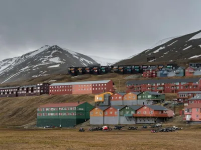 Image: 418854658, License: Royalty-free, Restrictions: Specifically, you may not use the Images in ways or contexts that might reasonably be construed as pornographic, defamatory, libellous or otherwise unlawful;<br>Specifically, you may not use images depicting any model in any unduly controversial or unflattering context, unless accompanied with a statement indicating that the person is a model and the images are being used for illustrative purposes only., Model Release: yes