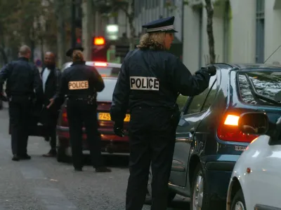 nemiri Pariz - Francija, poostrene kontrole, policija //FOTO: Bojan Velikonja<br><br>OPOMBA: ZA OBJAVO V ČASOPISU DNEVNIK