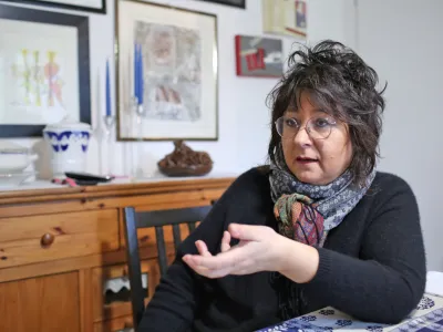 - 12.03.2018 &ndash; Tatjana Rojc, literarna teoretičarka &ndash; zamejska Slovenka iz Trsta &ndash; nova predstavnica slovenske manj&scaron;ine v italijanskem parlamentu - 315-članskem zgornjem domu oziroma senatu. //FOTO: Tomaž SkaleOPOMBA: DNEVNIKOV OBJEKTIV - INTERVJU 2018