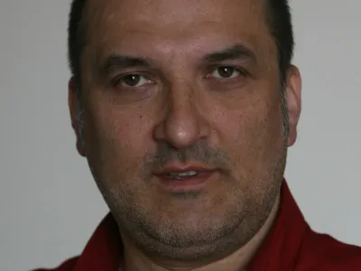 Janez Marke, odgovorni urednik MAG//FOTO: Bojan Velikonja OPOMBA: ZA OBJAVO V PRILOGI DNEVNIKOV OBJEKTIV - INTERVJU