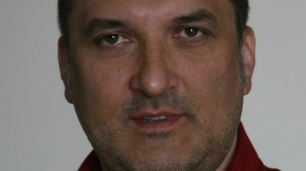 Janez Marke, odgovorni urednik MAG//FOTO: Bojan Velikonja OPOMBA: ZA OBJAVO V PRILOGI DNEVNIKOV OBJEKTIV - INTERVJU