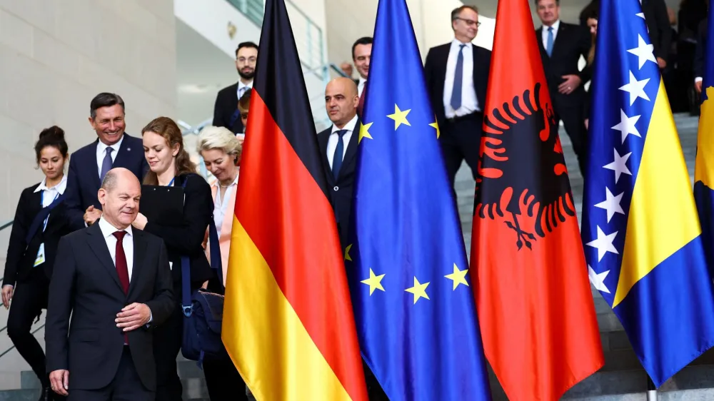Udeleženci berlinskega procesa z nem&scaron;kim kanclerjem Scholzem na čelu upajo na premike, ki jih v preteklosti ni bilo. Foto:&nbsp;Reuters