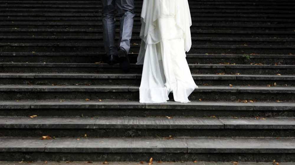 ilustrativna fotografija. poroka. čevlji.foto: Bojan Velikonja