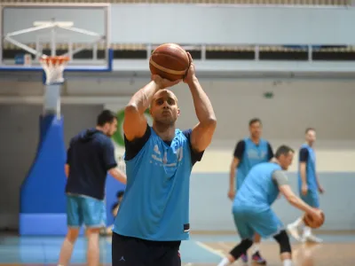 - 08.11.2022 – slovenska košarkarska reprezentanca - trening - priprave na novi dve kvalifikacijski tekmi z Izraelci in Nemci za svetovno prvenstvo leta 2023 //FOTO: Nik Erik Neubauer