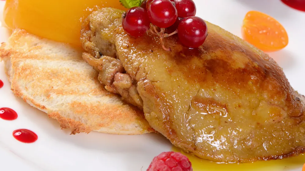 ﻿Foie Gras with toast and apricot