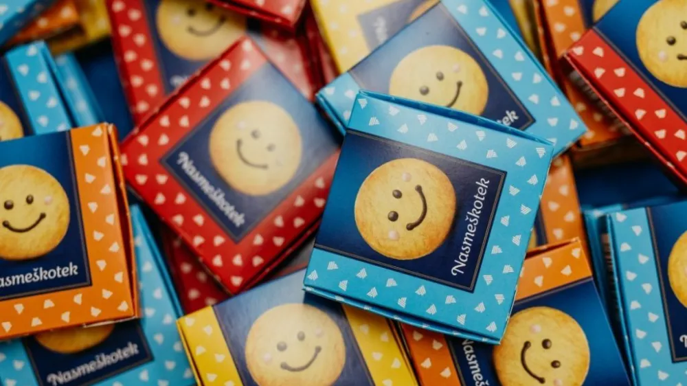 Nasmeškotek botrstvo 