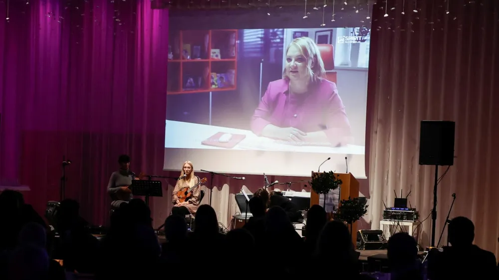 Po besedah Sabine Sobočan, direktorice Varisa Lendava, je pri prenosu lastništva smiselna zunanja strokovna podpora usposobljenih svetovalcev. F Nebojša Tejić, STA