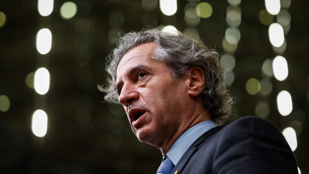 Belgija, Bruselj.<br>Zasedanje voditeljev drzav clanic EU.<br>Izjava predsednika vlade Roberta Goloba ob odhodu.