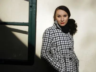 Dijana Matković, novinarka, urednica, publicistka in literarna kritičarka, programski vodja Dru&scaron;tva slovenskih literarnih kritikov, avtorica prvenca kratkih zgodb z naslovom V imenu očeta//FOTO: Bojan Velikonja