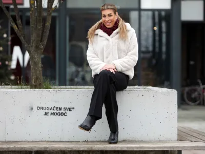 Lia Bordon je 42 let živela kot Janez: poročen, z otroki. Nato je spremenila spol in letos postala odkrita glasnica transspolnih oseb. 