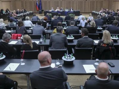 Sredi januarja se bodo na Brdu pri Kranju sestali koalicijski partnerji strank Gibanje Svoboda, SD in Levica; razpravljali bodo o reformah v letu 2023. Foto: Jaka Gasar 