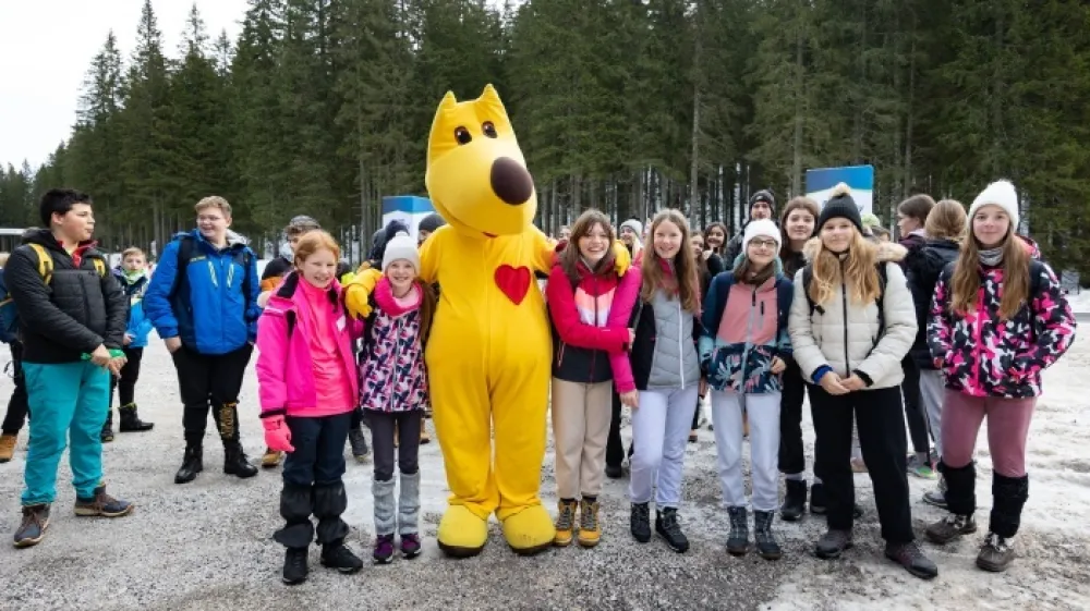 Otroci Triglava že devetič navijali na Pokljuki, med nagrajenci tudi Leskovčani 