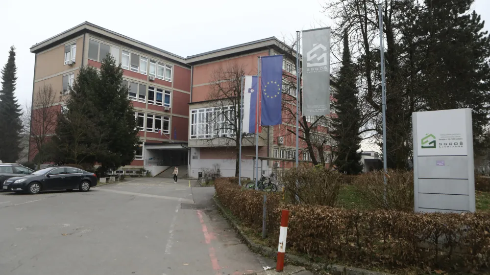 - 13.01.2023 - Srednja gradbena, geodetska in okoljevarstvena šola - SGGOŠ Ljubljana, Dunajska cesta 102, //FOTO: Luka CjuhaOPOMBA: INFORMATIVA - šolska priloga - vpis v sredje šole – šolstvo - 