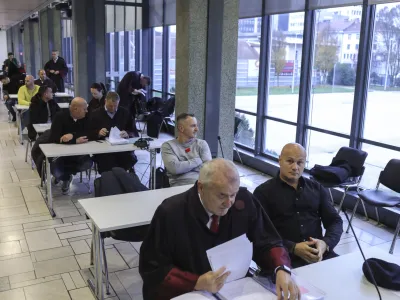 Dragan To&scaron;ić- 29.11.2022 &ndash; tretje sojenje v zadevi Balkanski bojevnik - sojenje Draganu To&scaron;iču, domnevnemu vodji slovenskega dela narkokartela t.i. kokainskega kralja Darka &Scaron;arića ter &scaron;e 11 soobdolženim - tihotapili več ton kokaina iz Južne Amerike v Evropo - //FOTO: Jaka Gasar