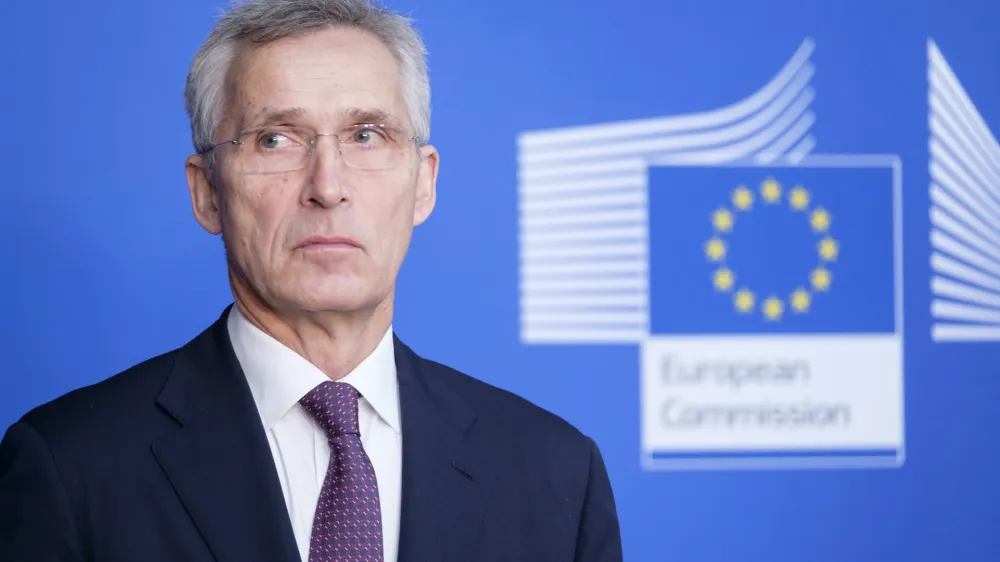 Belgija, Bruselj.<br>Izjava za medije ob vzpostavitvi delovne skupine za zascito kriticne infrastrukture.<br>Generalni sekretar Nata Jens Stoltenberg.