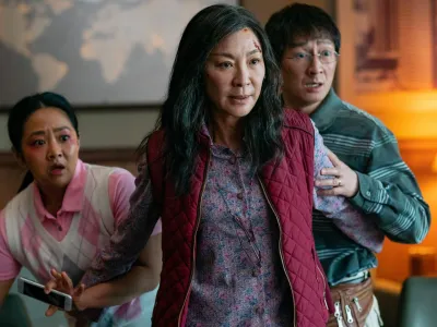 Znanstvenofantastični film Vse povsod naenkrat je za nagrado ameriške filmske akademije oskar nominiran skupno v 11 kategorijah, tudi za najboljši film.