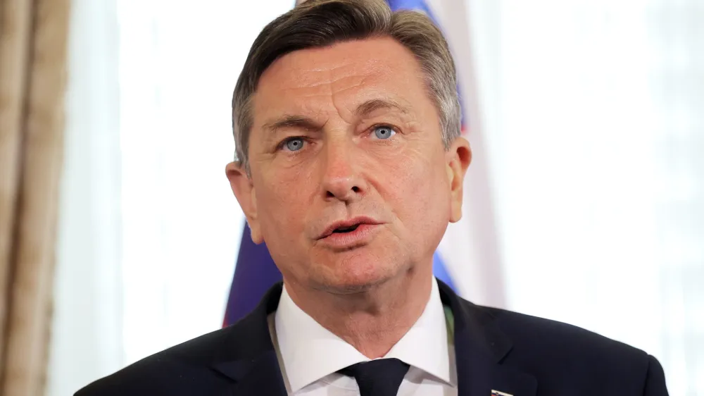 Brdo pri Kranju, Grad Brdo.<br>Vrh voditeljev pobude Brdo-Brioni.<br>Novinarska konferenca.<br>Predsednik republike Slovenije Borut Pahor.