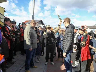 - 04.02.2023 - Vir pri Domžalah - tradicionalni prevzem oblasti in ključa občinske blagajne v občini Domžale pred pustovanjem v organizaciji pustne sekcije Striček Vir //FOTO: Luka Cjuha