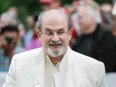 FILED - 09 September 2012, Canada, Toronto: Writer Salman Rushdie arrives to the "Midnight's Children" Premiere during the 2012 Toronto International Film Festival at Roy Thomson Hall. Rushdie was rushed to hospital for surgery after being attacked during a literary event in New York state on Friday. Photo: Christopher Drost/SHIFT digital via ZUMAPRESS/dpa