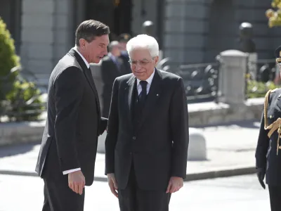 ﻿slovenski predsednik Borut Pahor in italijanski predsednik Sergio Mattarella- 22.04.2015 - prvi uradni obisk predsednika Italije Sergia Mattarella v Sloveniji - ///FOTO: Luka Cjuha