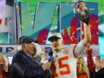 Football - NFL - Super Bowl LVII - Kansas City Chiefs v Philadelphia Eagles - State Farm Stadium, Glendale, Arizona, United States - February 12, 2023 Kansas City Chiefs' Patrick Mahomes celebrates with the Vince Lombardi Trophy after winning Super Bowl LVII REUTERS/Brian Snyder