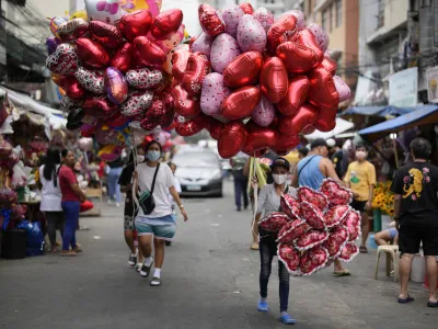 Na naraščanje števila primerov ljubezenskih prevar so opozarjali zlasti ob nedavnem valentinovem.