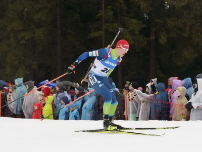 Biathlon - Biathlon World Championship - Oberhof, Germany - February 19, 2023 Slovenia's Alex Cisar in action during the men's 15km mass start competition REUTERS/Lisa Leutner