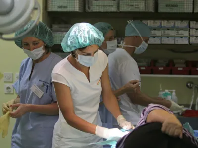 Urgenca UKC - Urgentni kirur&scaron;ki blok  - simbolična fotografija - zdravstvo - zdravniki -  ///FOTO: Luka Cjuha///FOTO: Luka Cjuha