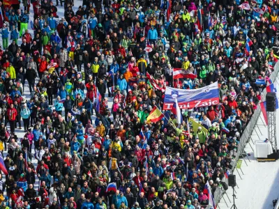 - Navijači..- Smučarski skoki za moške na srednji skakalnici...- 25.02.2023 - 43. Svetovno prvenstvo v nordijskem smučanju PLANICA 2023 - največji športni dogodek v zgodovini Slovenije,..//FOTOBojan Velikonja