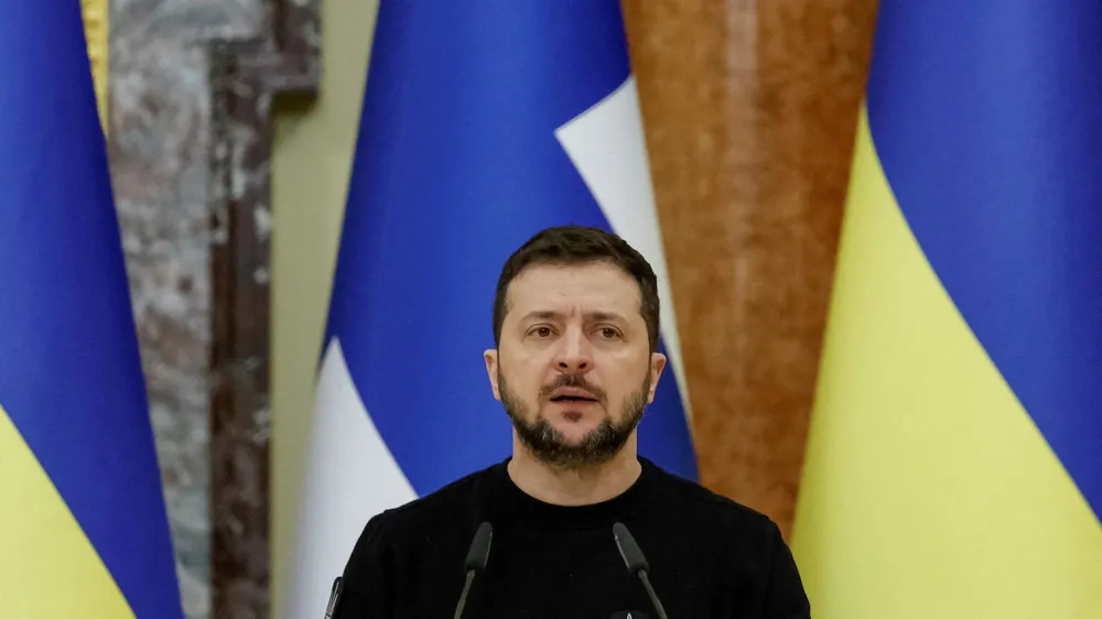 FILE PHOTO: Ukrainian President Volodymyr Zelenskiy attends a joint news briefing with Finnish President Sauli Niinisto, amid Russia's attack on Ukraine, in Kyiv, Ukraine January 24, 2023. REUTERS/Valentyn Ogirenko/File Photo