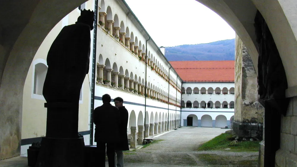 Kostanjevica, galerija Božidarja Jakca