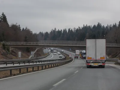 - primorska avtocesta - avtocestni odsek Vrhnika – Postojna - 07.12.2022 - 50. obletnica prvega avtocestnega odseka Vrhnika–Postojna v Sloveniji in tudi v takratni Jugoslaviji - gradnja se je začela 22. maja 19, uradno odprtje je bilo 29.decembra 1972 //FOTO: Luka Cjuha