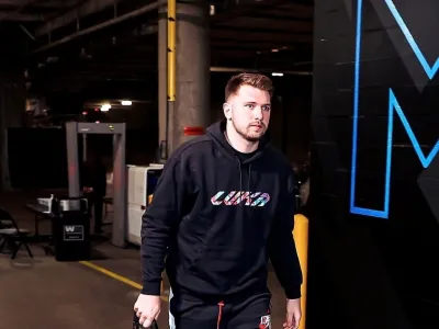 Luka Dončić je kmalu po zaključku sezone v ligi NBA priletel v Slovenijo.