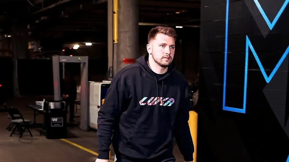 Luka Dončić je kmalu po zaključku sezone v ligi NBA priletel v Slovenijo.