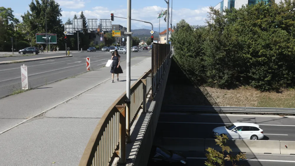 - 09.08.2022 – Nadvoz nad obvoznico Dunajska cesta //FOTO: Luka Cjuha