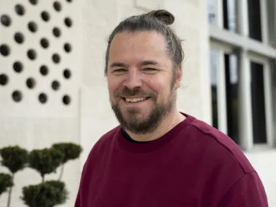 slikar Staš Kleindienst, dobitnik Jakopičeve nagrade - 12.04.2023 - Jakopičeve nagrade - podelitev nagrade in priznanj Riharda Jakopiča za likovno in vizualno umetnost, //FOTO: Nik Erik Neubauer