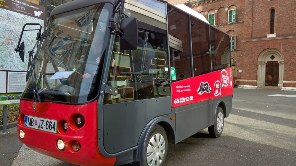 ﻿mini avtobus, električni avtobus, maister