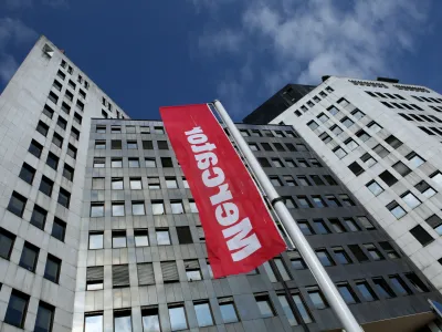 Do konca letošnjega leta naj bi bilo lastništvo Mercatorjeve hčerinske družbe v Srbiji preneseno na Fortenovo grupo oziroma Konzum. V zameno se bodo znižale Mercatorjeve finančne obveznosti. Foto: Tomaž Skale 