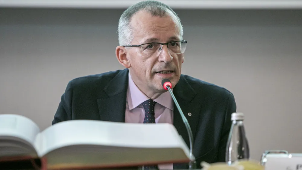 akad. Peter &Scaron;tih- 09.01.2020 - predstavitev knjige Temelji slovenstva, ki je iz&scaron;la pri Cankarjevi založbi in predstavlja zakladnico slovenske zgodovine v skoraj poldrugem tisočletju od slovanske naselitve v vzhodnoalpski prostor //FOTO: Matjaž Ru&scaron;t