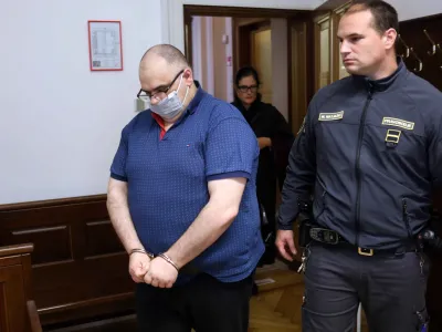 Veljko Vacić, <br><br>- 24.10.2022 &ndash; sojenje &ndash; predobravnavni narok za Veljka Vacića, ki ga obtožnica bremeni poskusa umora; <br><br>//FOTO: Tomaž Skale<br>