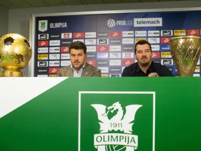 direktor NK Olimpija Igor Barišićšportni direktor NK Olimpija Goran Boromisa - 22.05.2023 – Nogometni klub NK Olimpija - novinarska konferenca ob koncu sezone in o načrtih za prihodnjo sezono //FOTO: Bojan Velikonja