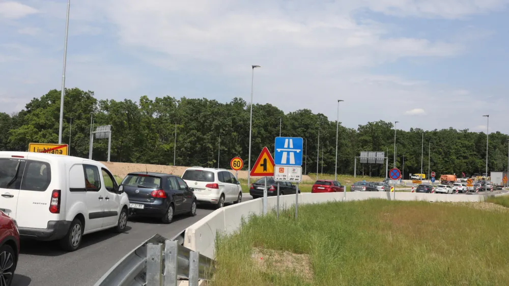 - Leskovškova cesta - prenovljena uvoz in izvoz - 30.05.2023 - severna ljubljanska  obvoznica - preureditev priključka Nove Jarše na Leskoškovi cesti. //FOTO: Bojan Velikonja