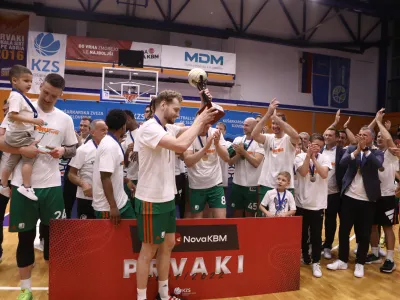 Košarkarji Cedevite Olimpije so osvojili nov naslov državnega prvaka <br><br><br>- 31.05.2022 – košarka - Helios Suns - Cedevita Olimpija, liga Nove KBM, finale, 3. tekma:<br><br><br>//FOTO: Luka Cjuha<br>