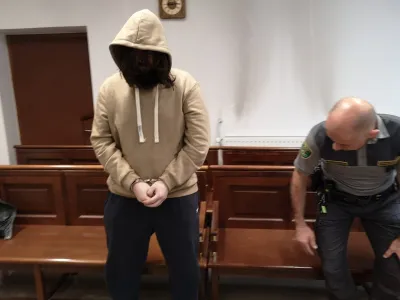 Sebastien Abramov si želi zagovornika po lastni izbiri, ta čas naj bi bila v igri dva.