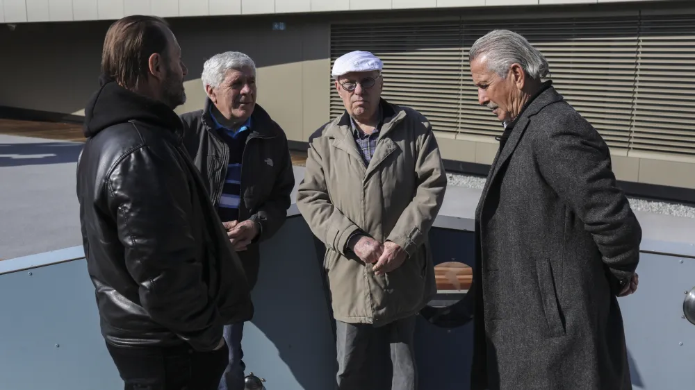 ﻿Tom Lajevec, Štefan Seme- 18.02.2022 – Hokejska zveza Slovenije (HZS) - druženje z vodstvom HZS in legendami slovenskega hokeja; /FOTO: Jaka Gasar