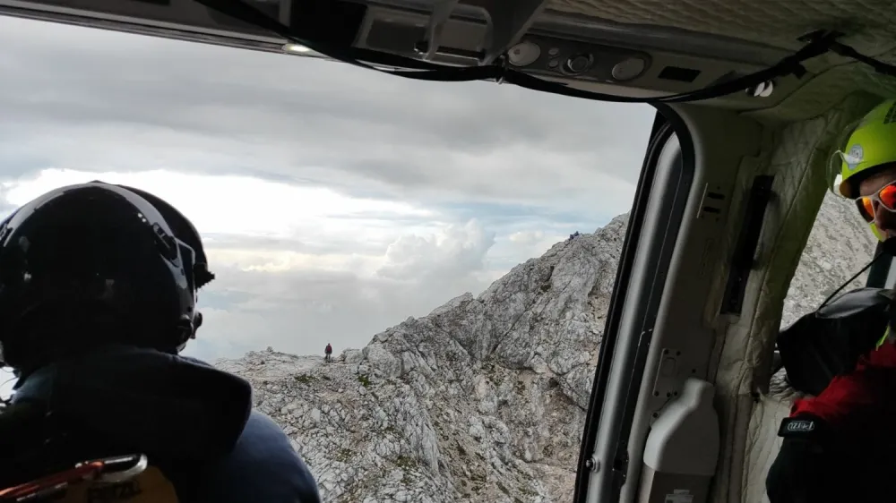 Gorsko reševanje helikopter