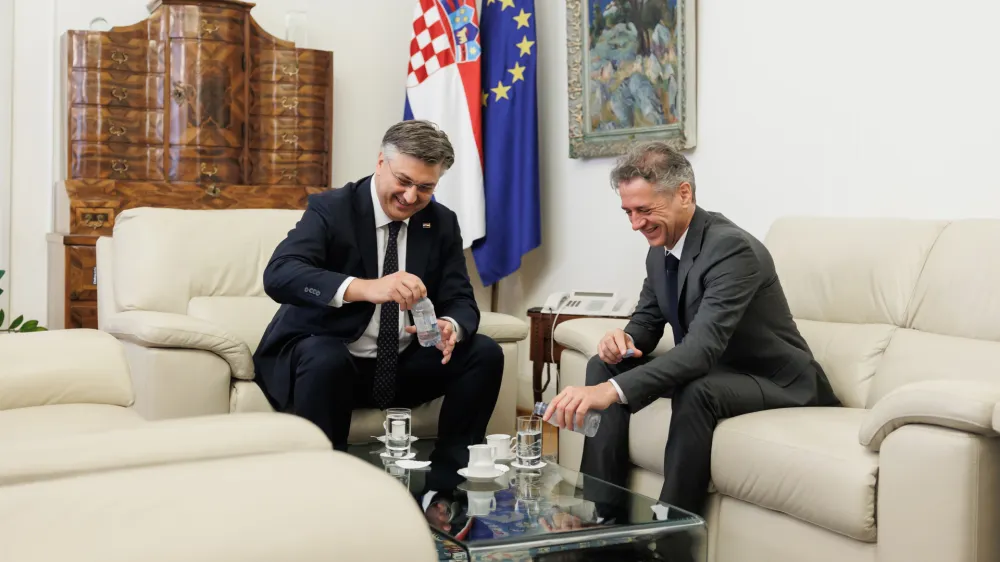 Hrvaska, Zagreb.<br>Predsednik vlade Robert Golob na uradnem obisku na Hrvaskem.<br>Pogovor predsednikov vlad Roberta Goloba in Andreja Plenkovica.