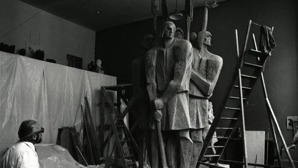 Stojan Batič Spomenik kmečkim uporom 1974, umetnikov atelje